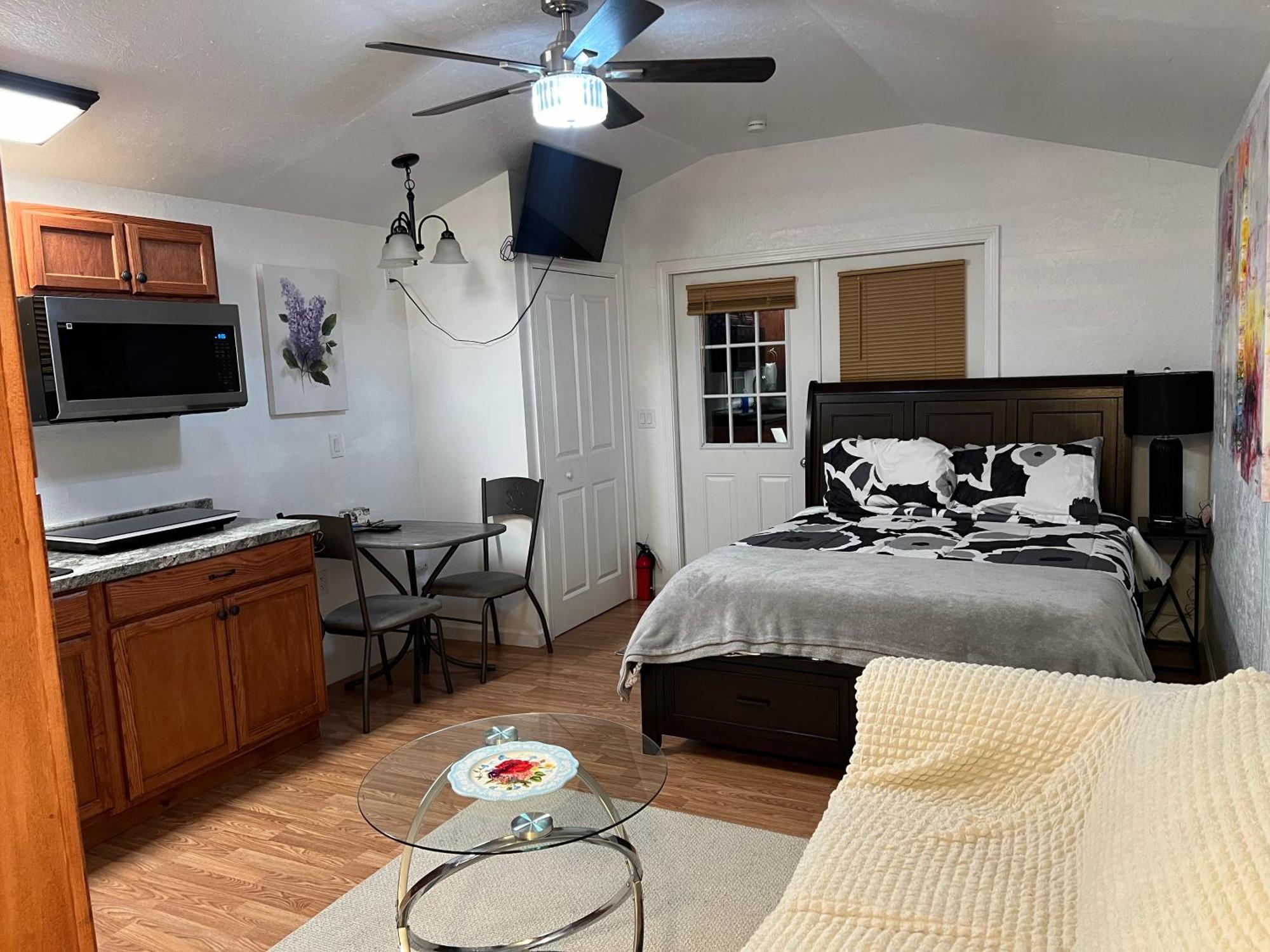 Micosta Leisure Inn Hudson Exteriér fotografie